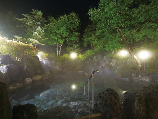 Open-air bath